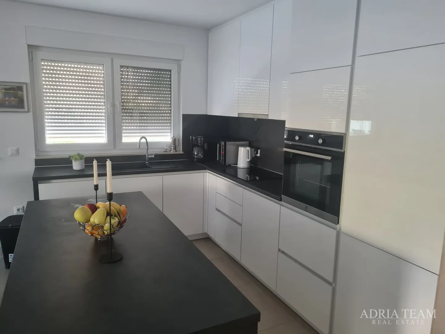 jesenska akcija! kuća za odmor s bazenom, 120 m od mora, nin - zadar - slika 27