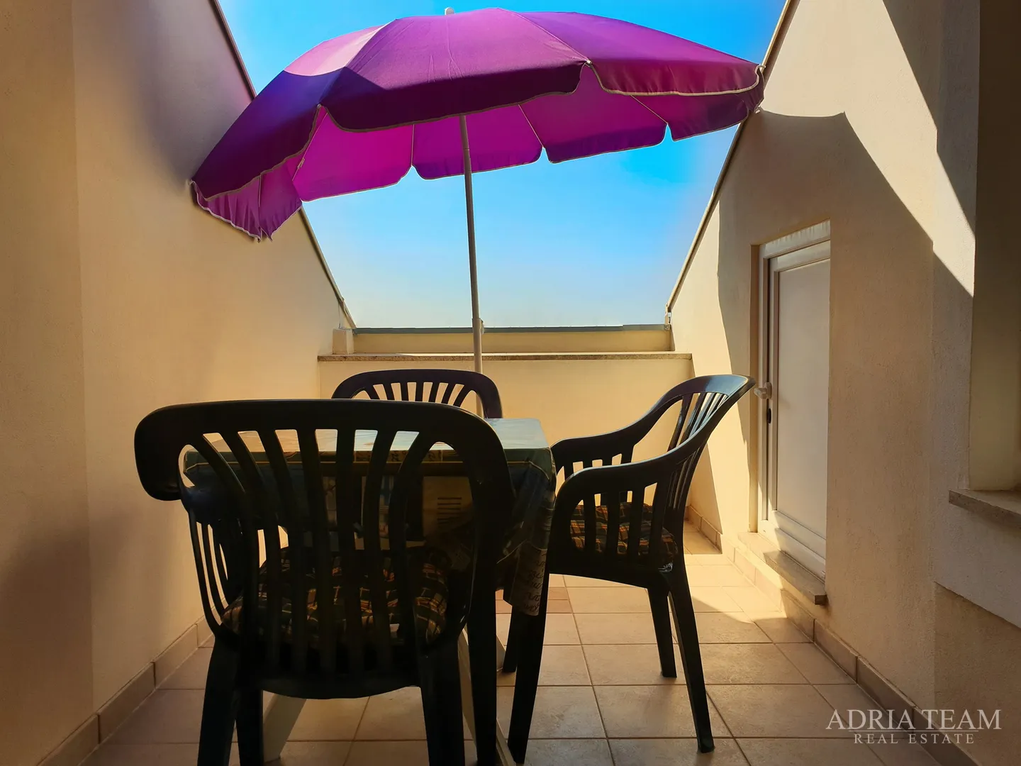 vila sa 7 apartmana, pogled na more - diklo, zadar - slika 55