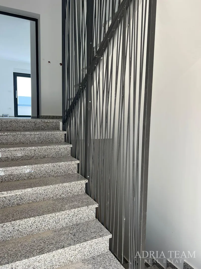 apartmani u stambenoj zgradi u novogradnji - povljana, pag - slika 14