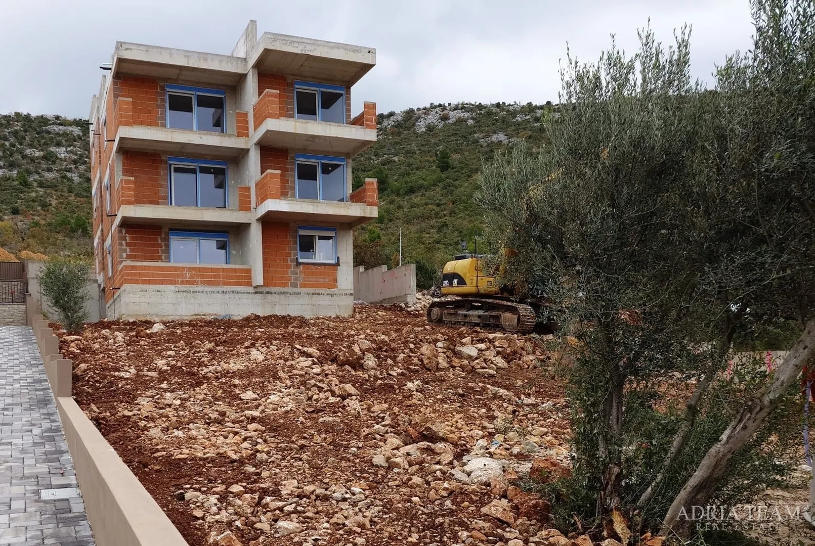 apartmani u novogradnji udaljeni 200 m od mora - seline - slika 8