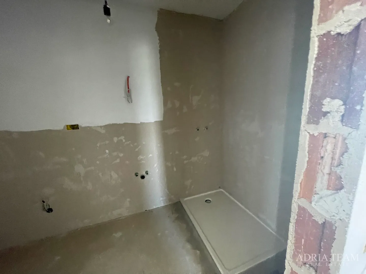 apartmani u stambenoj zgradi na prvom katu, novogradnja - vir - slika 26
