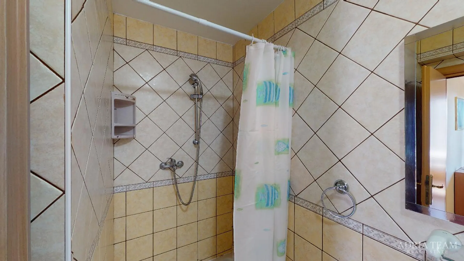hotel s konobom i krovnom terasom, 1. red do mora - sukošan - slika 50