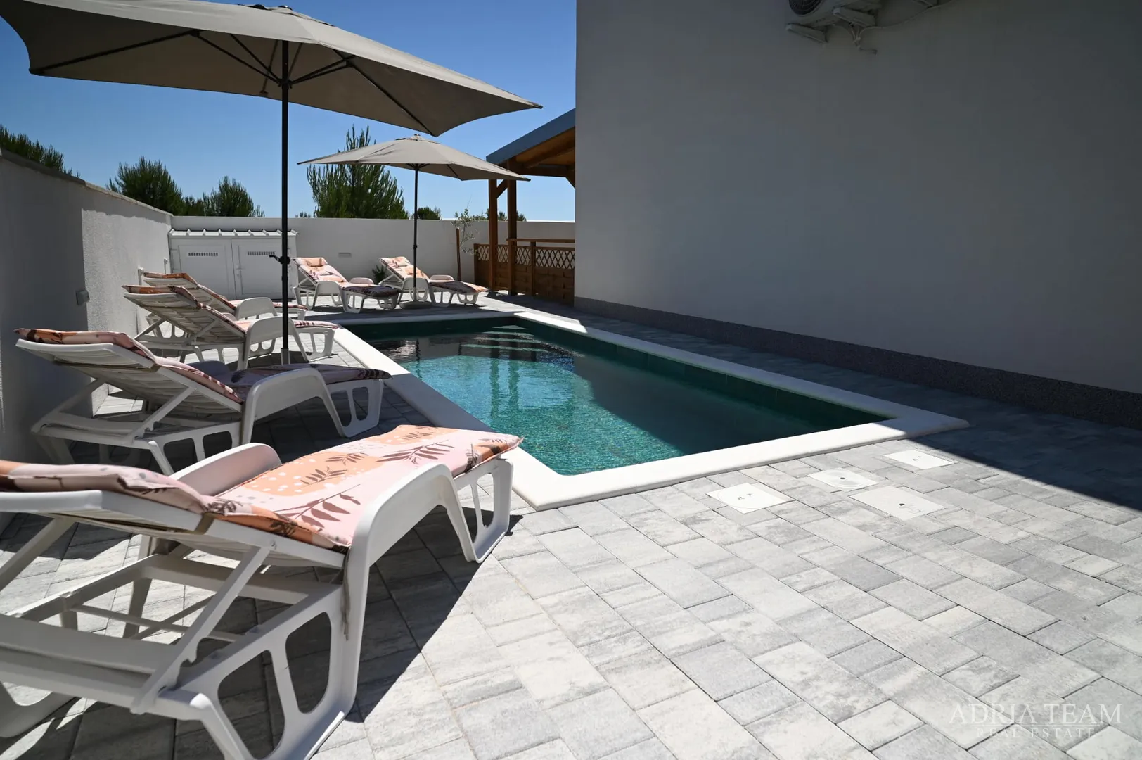 vila s bazenom, 350 m od mora, vir - zadar - slika 22