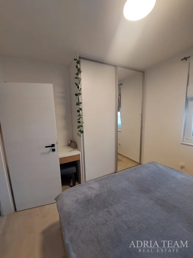 apartman u stambenoj zgradi, 80 m od mora - diklo, zadar posebna ljetna akcija! - slika 59