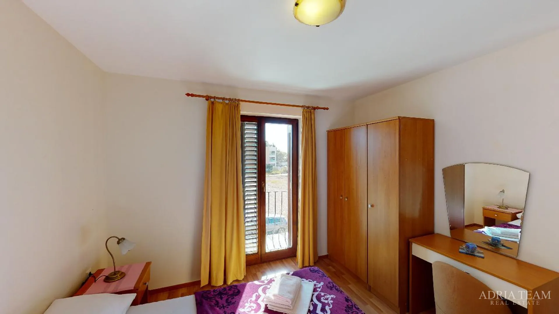 hotel s konobom i krovnom terasom, 1. red do mora - sukošan - slika 37