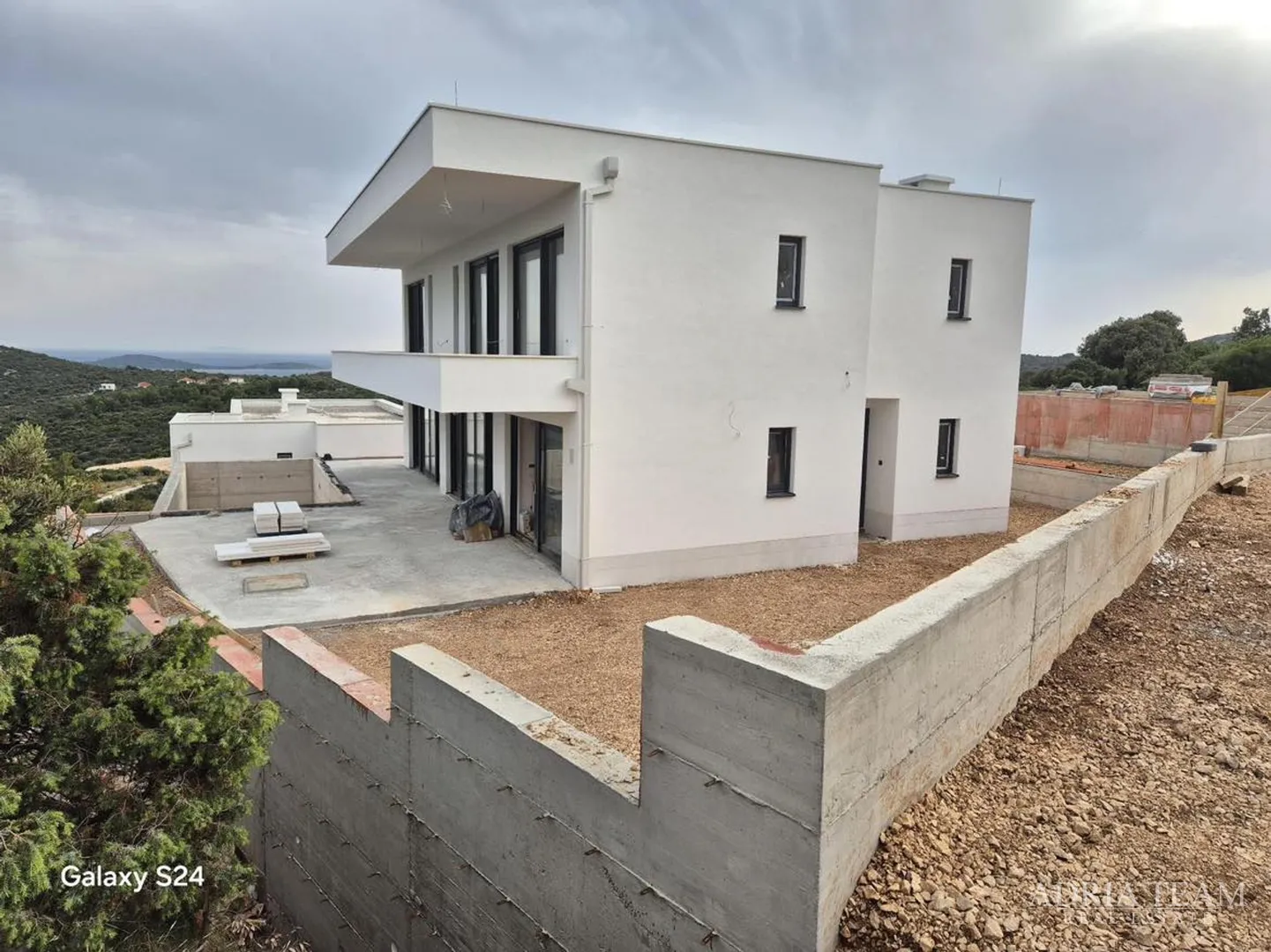 luksuzne vile s otvorenim pogledom na more, vinišće - marina - slika 9
