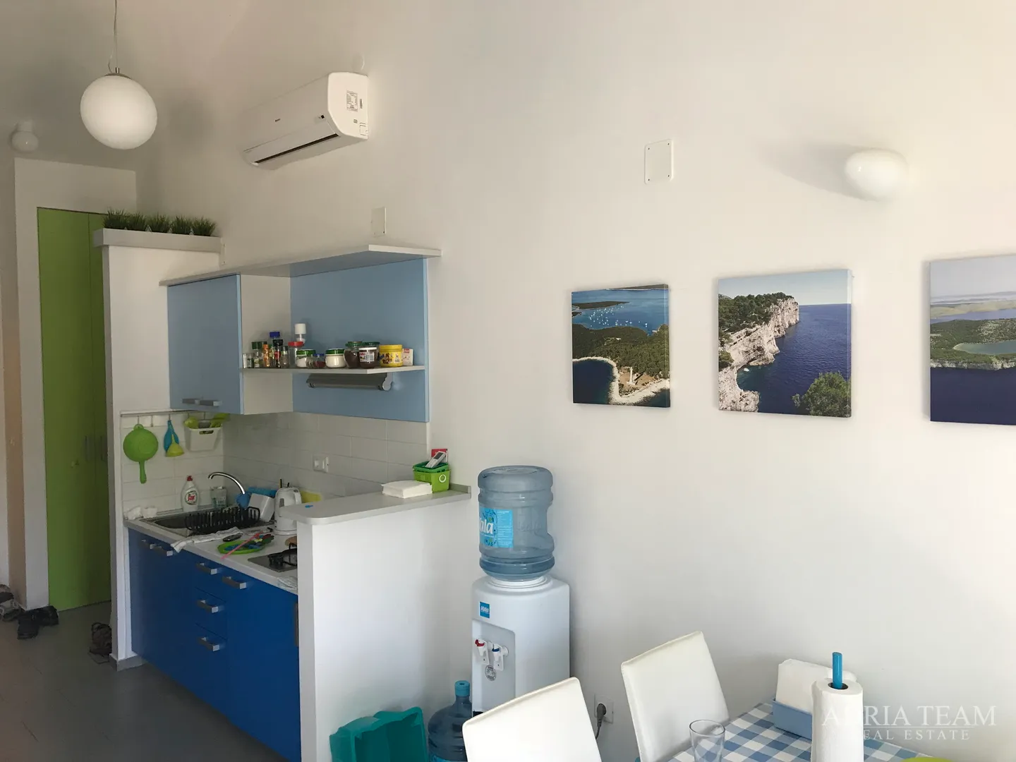 dvosobni apartman, 35 m od mora, verunić - dugi otok - slika 8