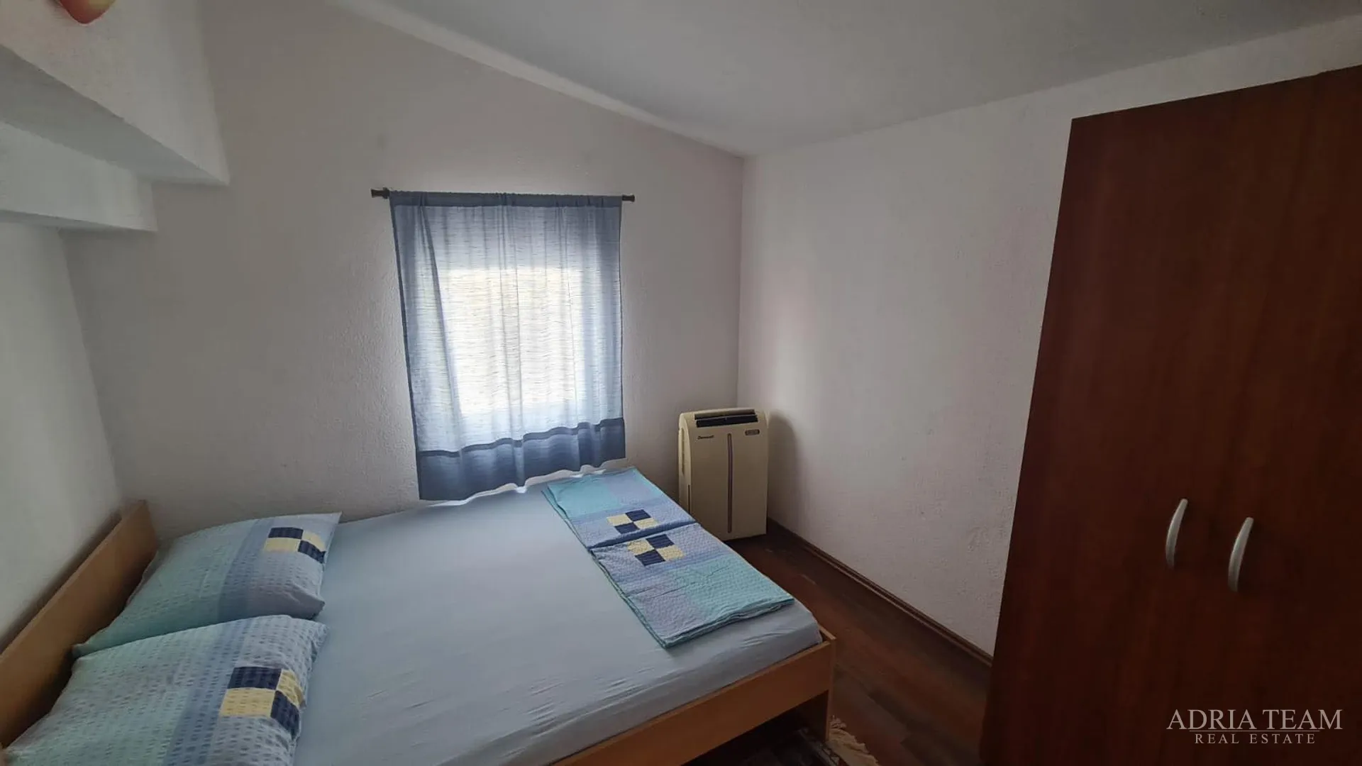 akcija!! apartmanska kuća s 5 apartmana, 170 m od mora, vir - zadar - slika 8