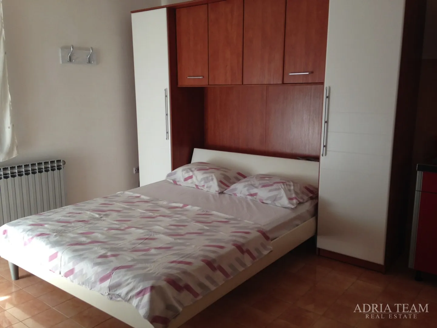 apartmanska kuća 100 m od mora, odlična lokacija - novalja, pag - slika 64