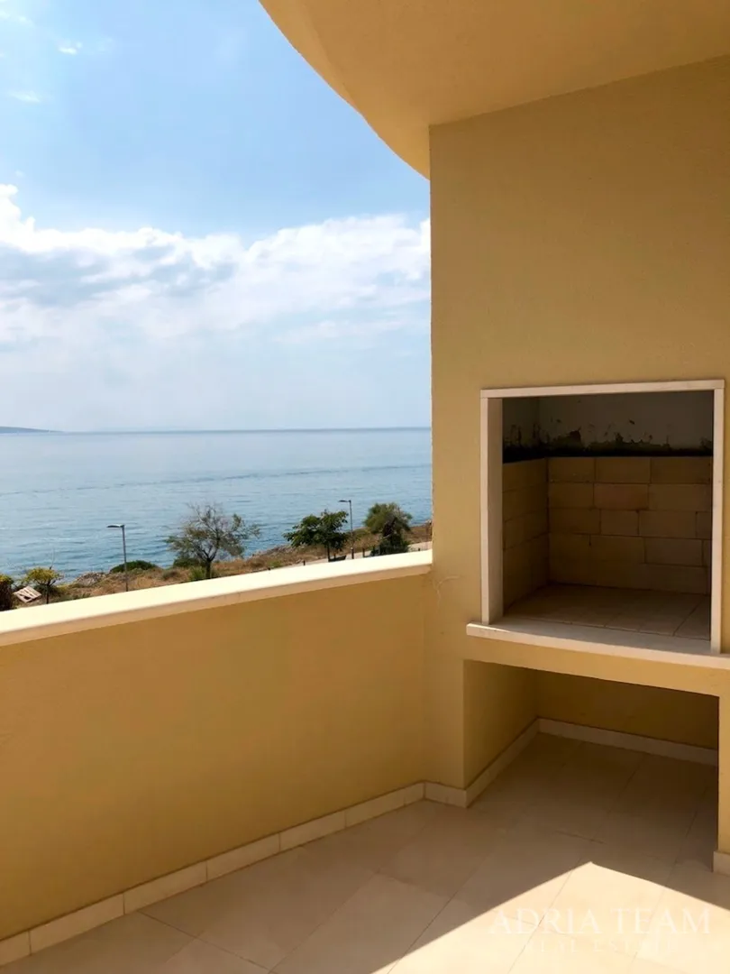 luksuzni apartman - 1. red do mora - slika 5