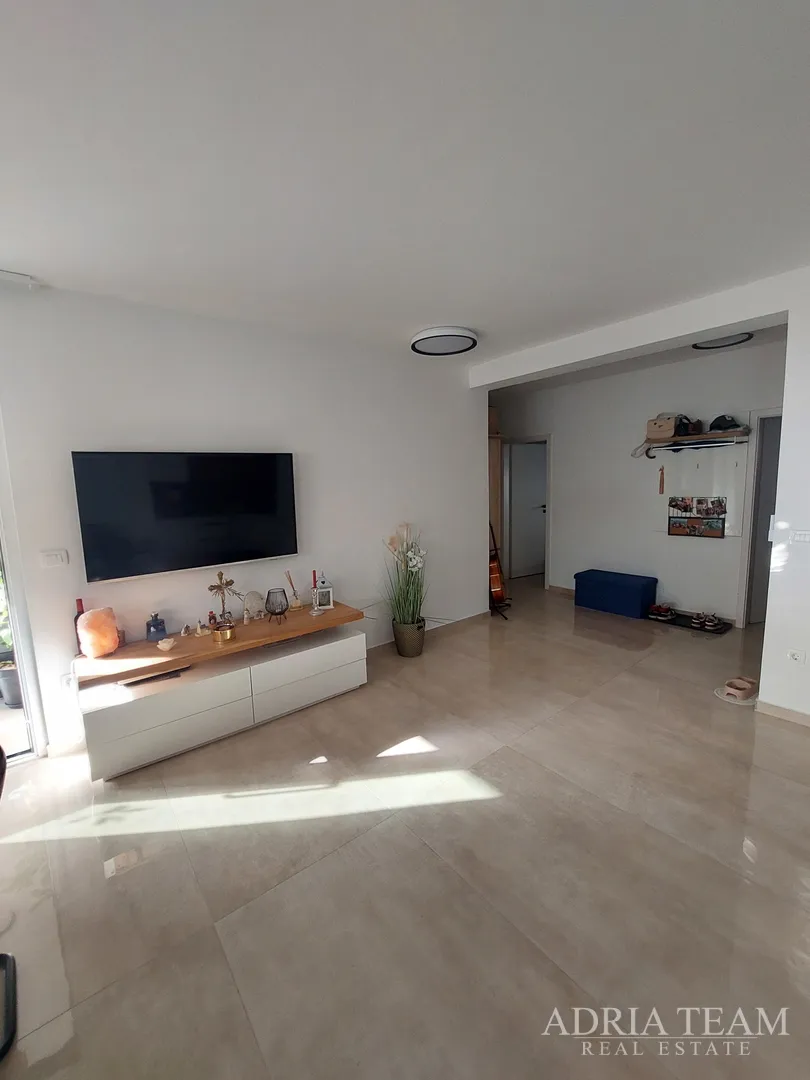 apartman u stambenoj zgradi, 80 m od mora - diklo, zadar posebna ljetna akcija! - slika 48