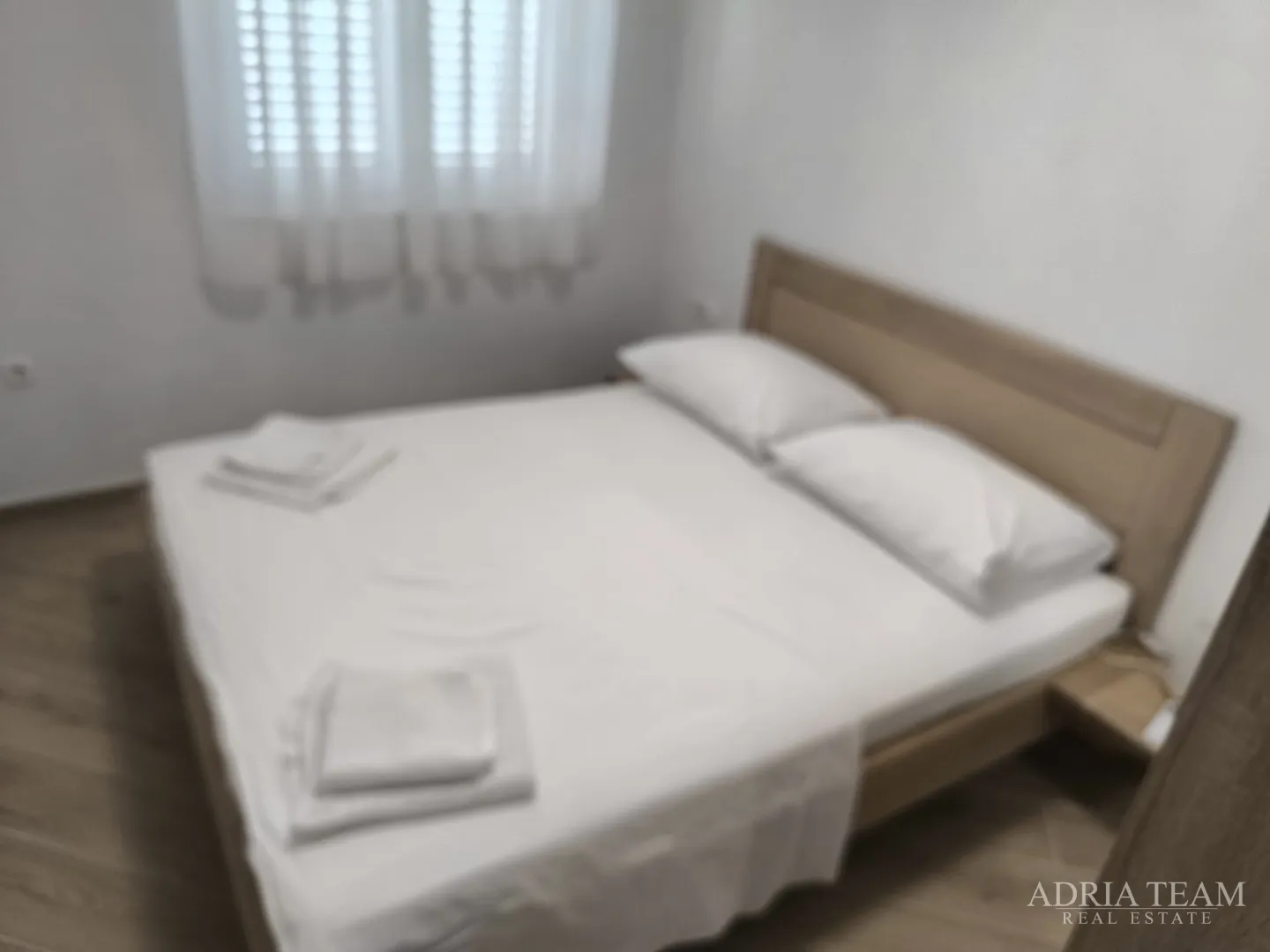 polovica kuće s velikim vrtom - šimuni, pag - slika 34