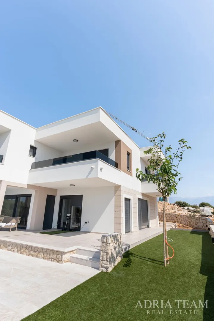 elegantna vila s bazenom – novalja, škuncini stani - slika 9