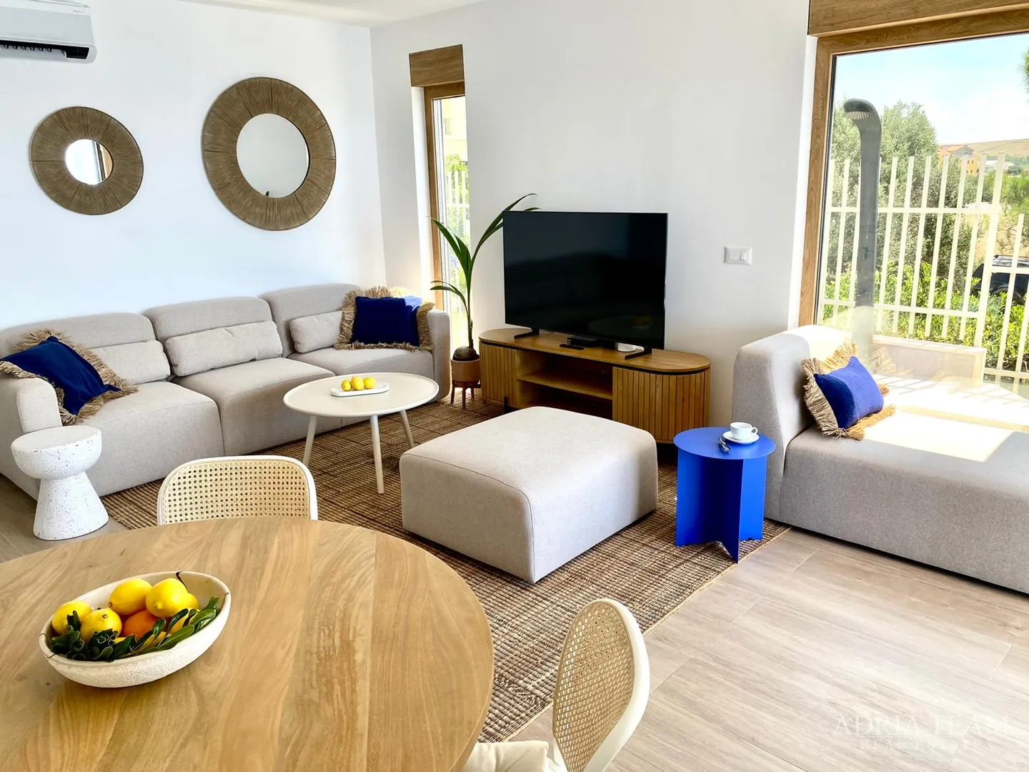 luksuzan dvoetažni apartman, prvi red do mora, novogradnja - povljana, pag - slika 8