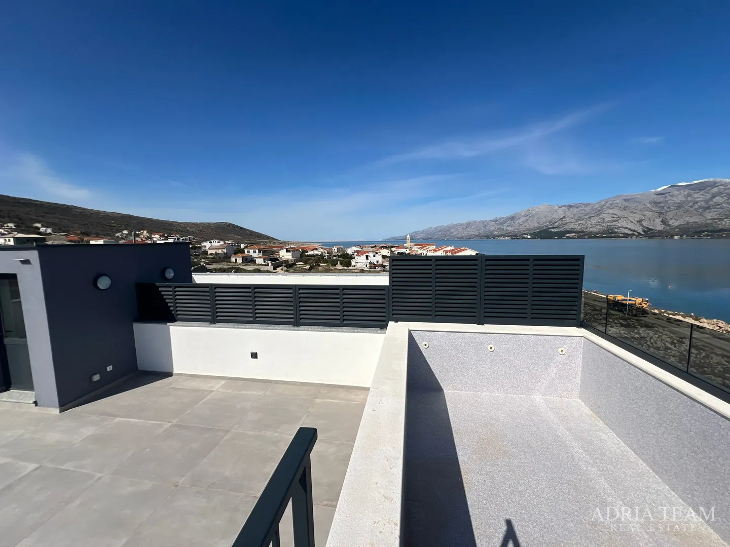apartmani u prvom redu do mora, novogradnja - vinjerac - slika 63