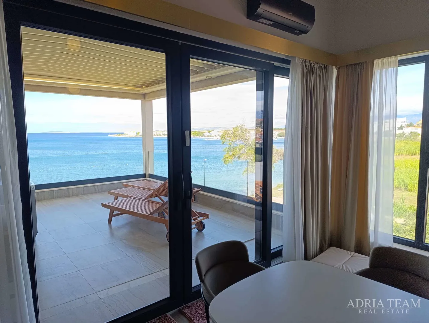 apartmani u novogradnji, 20 m od mora - top pozicija!!! povljana - pag - slika 3