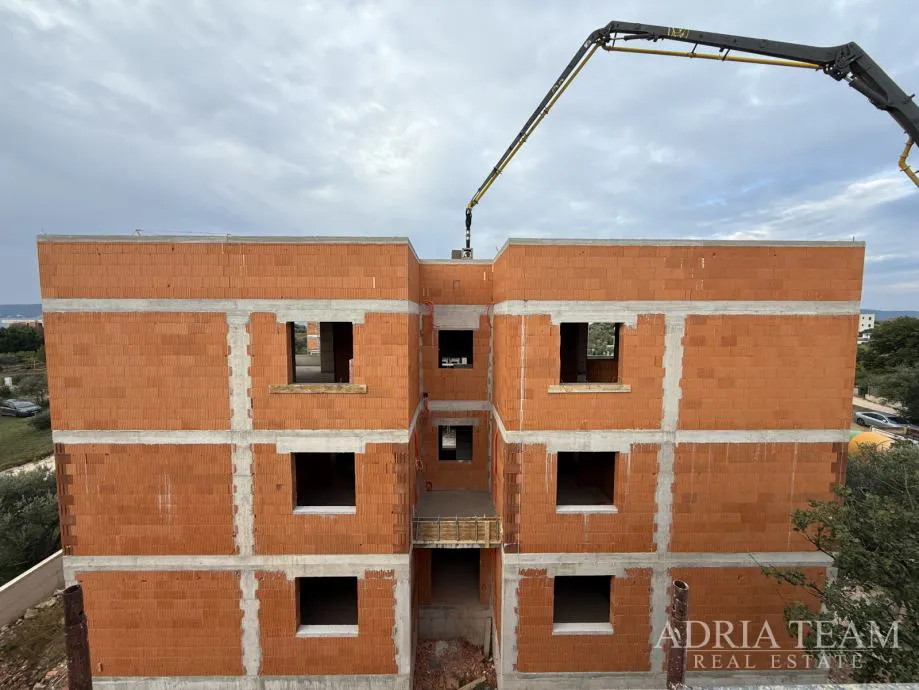 dvosobni apartmani s pogledom na more, 200 m od mora, sukošan – zadar - slika 10