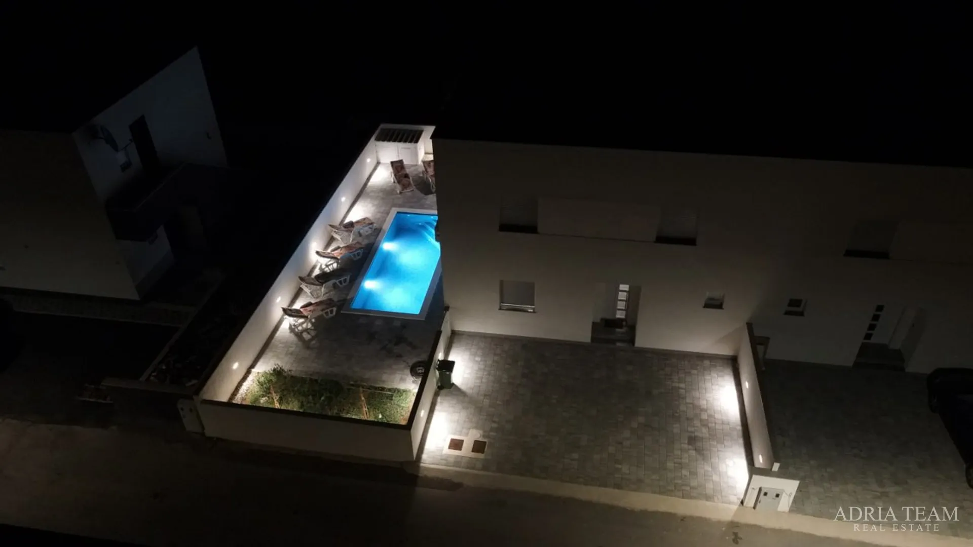 vila s bazenom, 350 m od mora, vir - zadar - slika 30