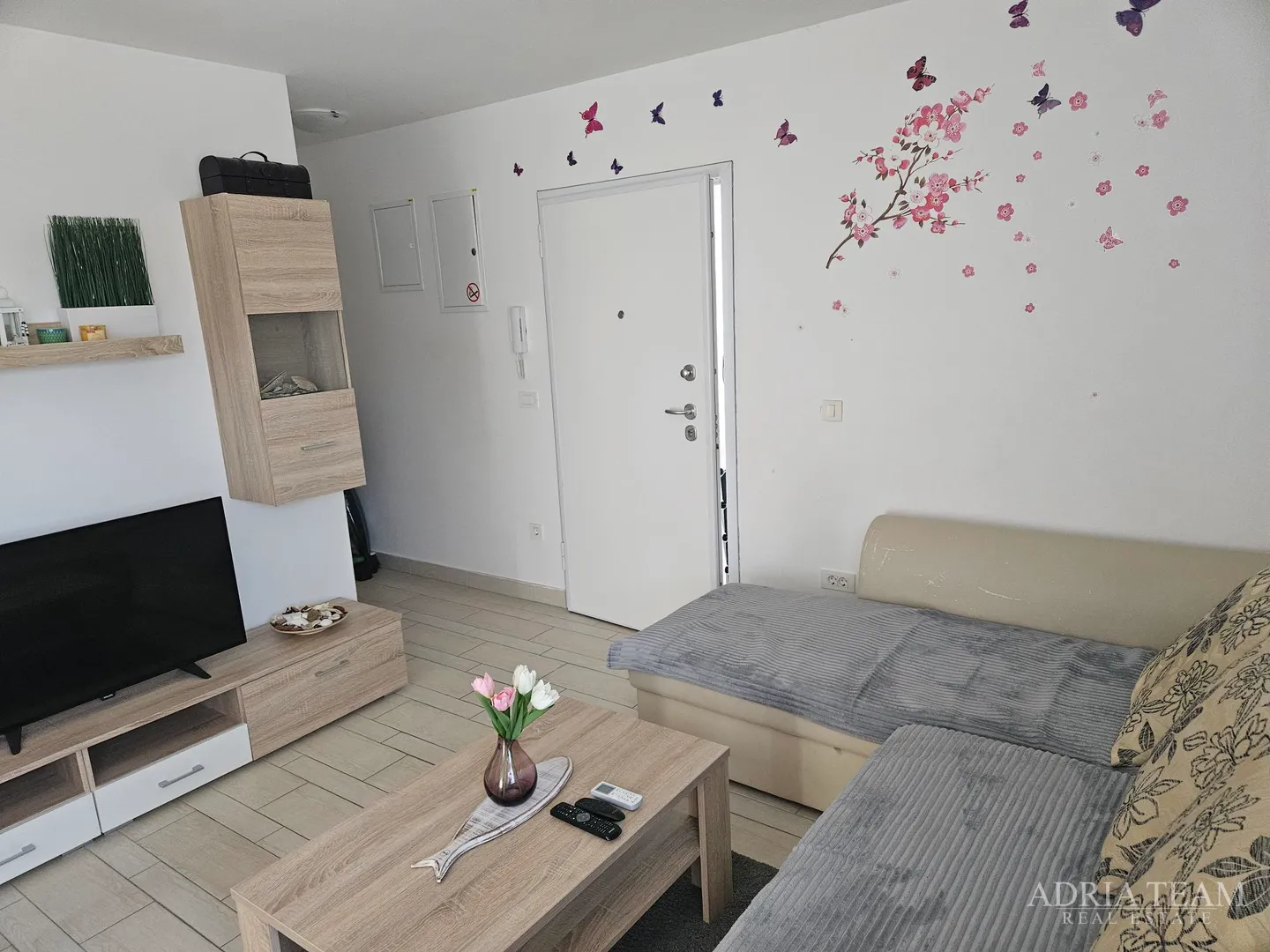 apartman s balkonom na prvom katu - rtina, benići - slika 4