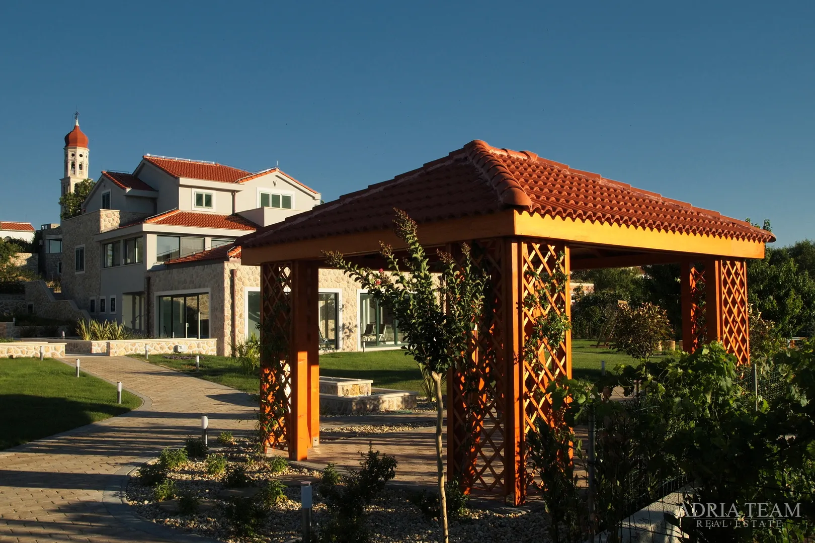 luksuzna vila 100 m od marine - betina, murter - slika 123