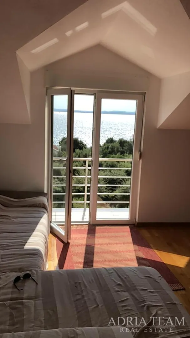 kuća s 10 apartmana, pogled na more - petrčane - slika 20