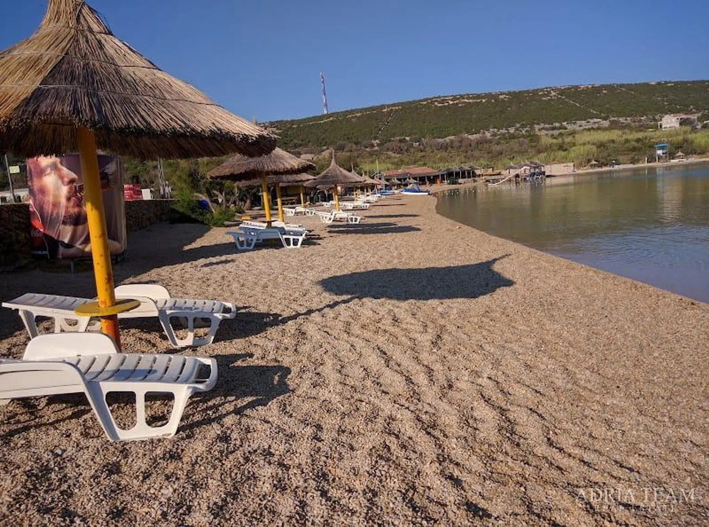 kuća s deset stambenih jedinica blizu centra s pogledom na more - novalja, pag - slika 32