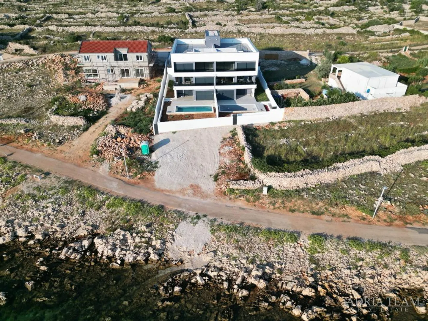apartmani u prvom redu do mora, novogradnja - vinjerac - slika 9