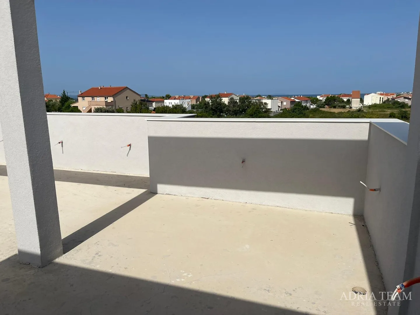 vila s bazenom u novogradnji - zaton - slika 67