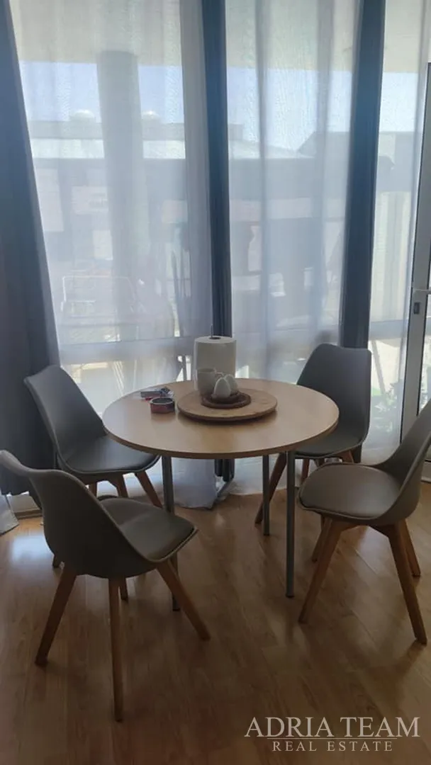 jednosoban apartman, izvrsna prilika za poslovni ili stambeni prostor - bili brig, zadar - slika 2