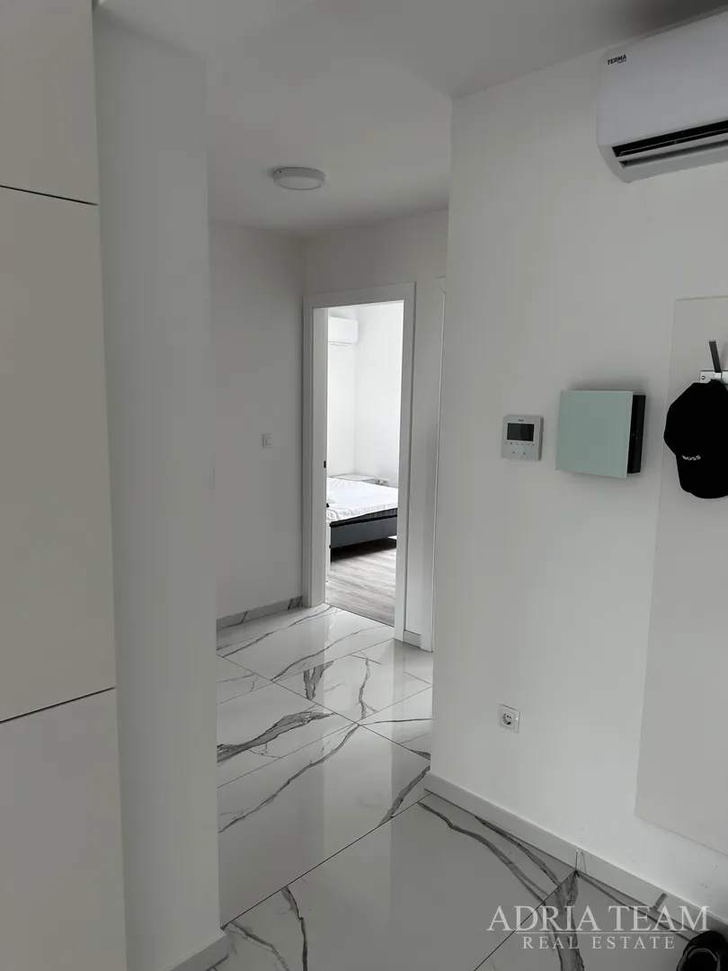 apartman u prvom redu do mora, potpuno opremljen - vir - slika 17