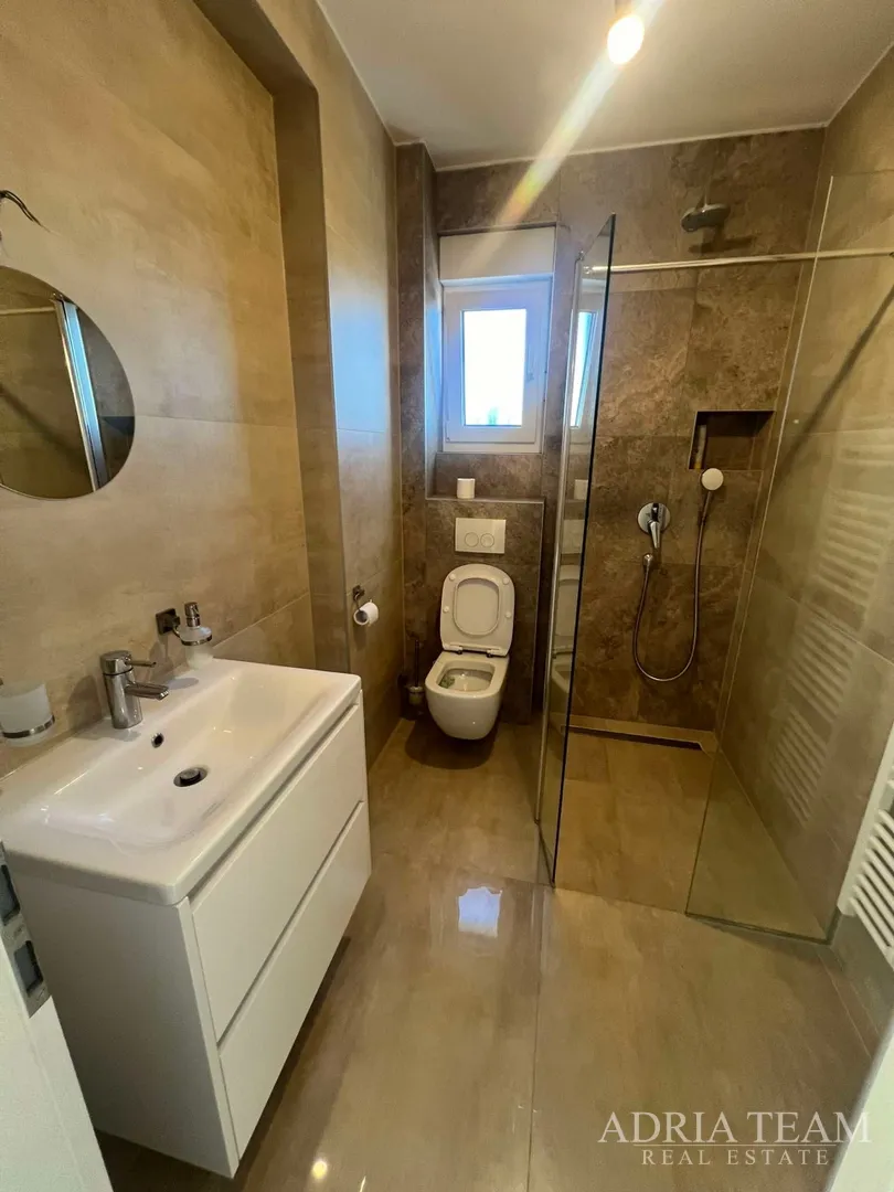 posebna ljetna akcija! apartman u stambenoj zgradi, 80 m od mora - diklo, zadar - slika 28