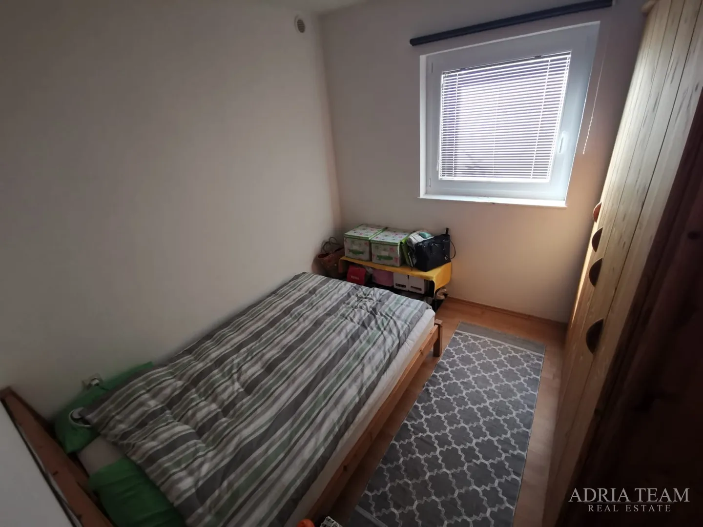 apartmanska kuća s 3 apartmana - vir - slika 4