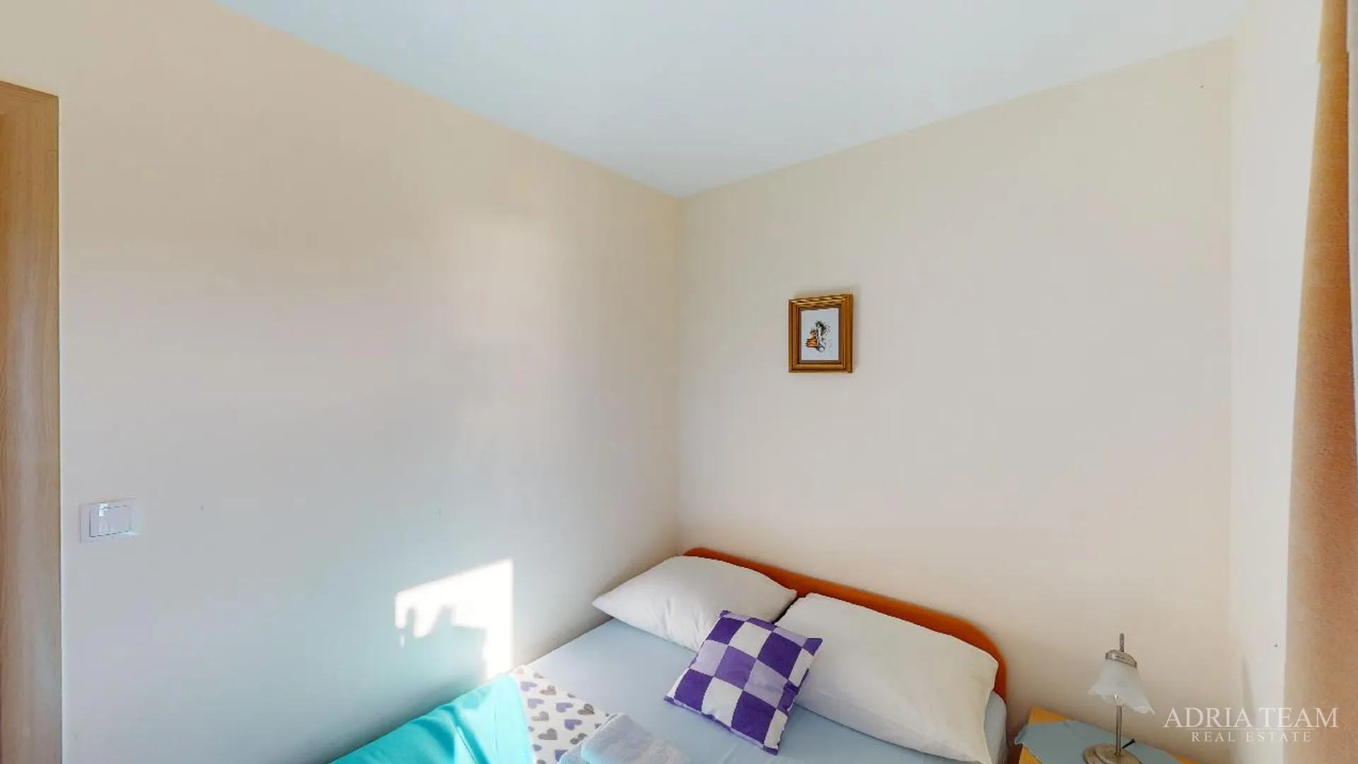 hotel s konobom i krovnom terasom, 1. red do mora - sukošan - slika 39