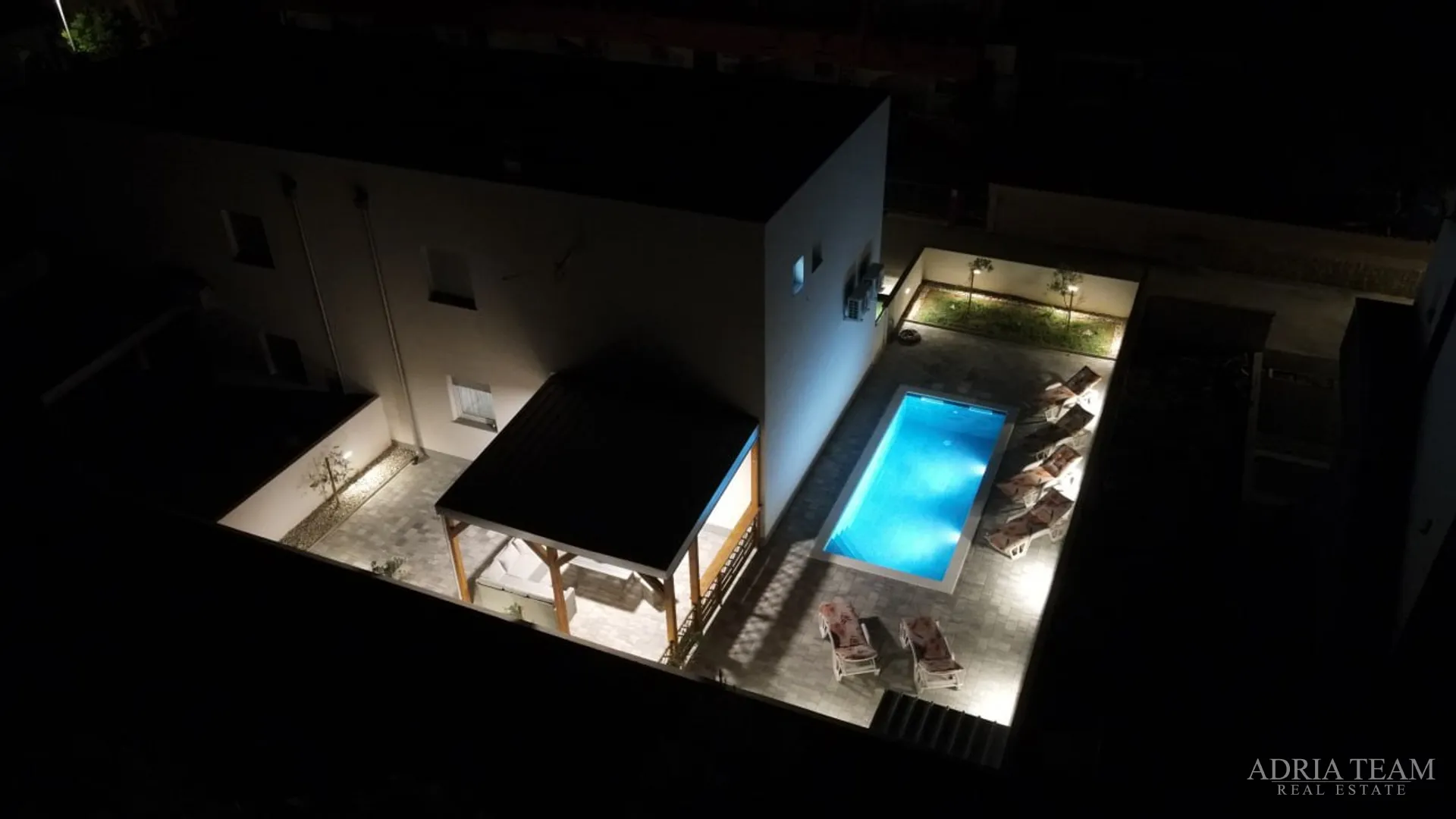 vila s bazenom, 350 m od mora, vir - zadar - slika 28