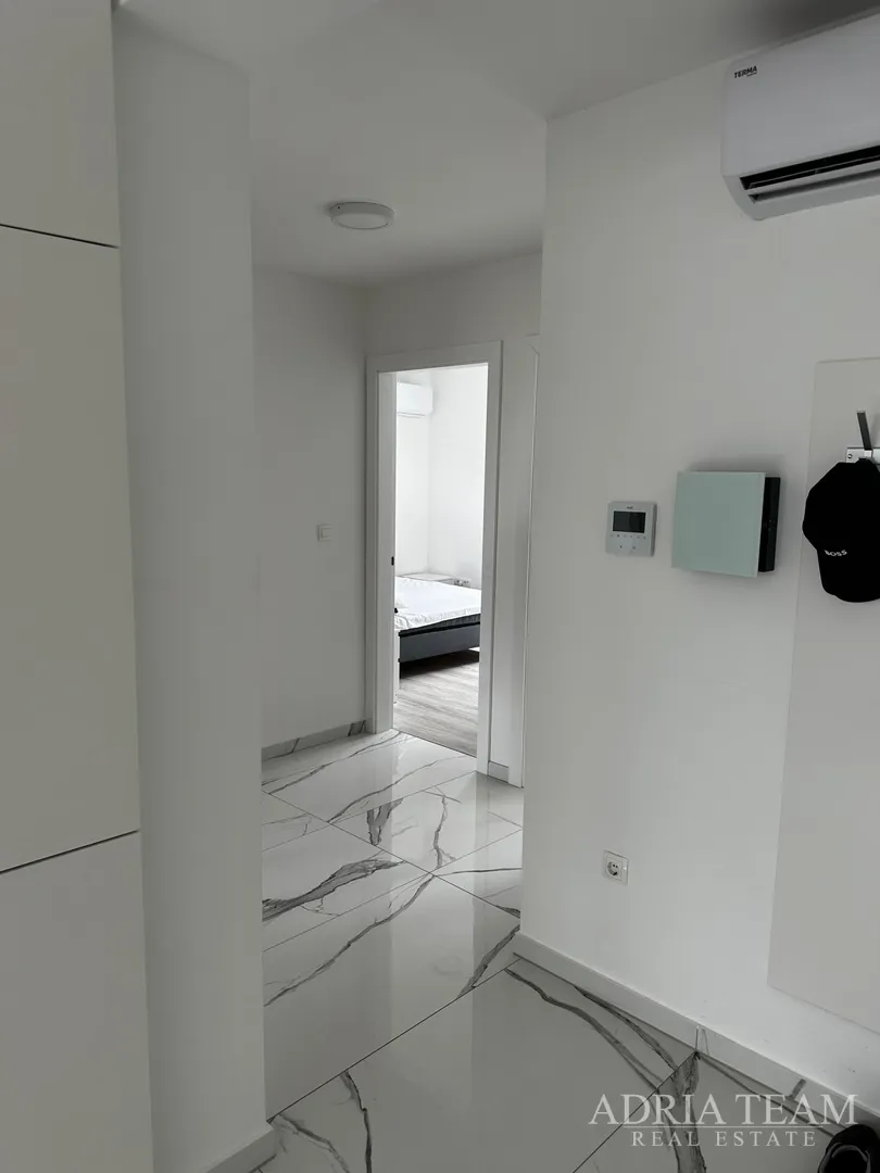 apartman u prvom redu do mora, potpuno opremljen - vir - slika 17