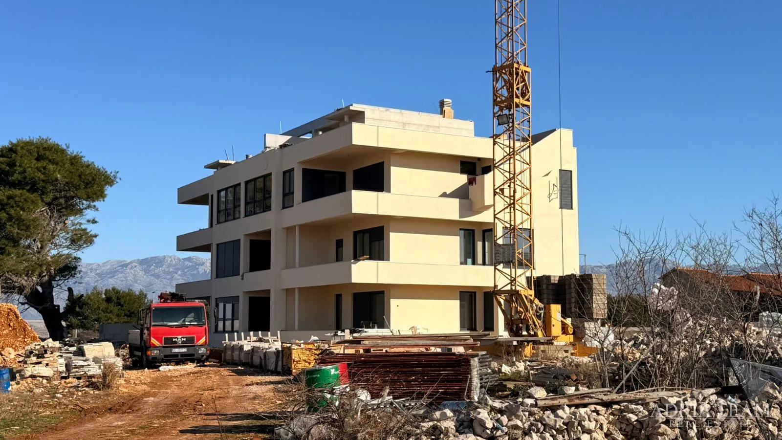 novogradnja – apartmani u povljani (otok pag) | 800 m od mora - slika 5