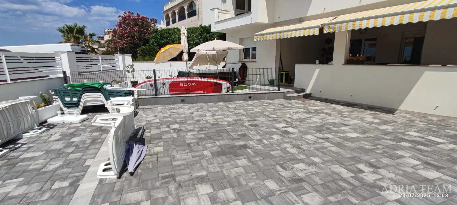 apartmani prvi red do mora, vir - zadar - slika 22