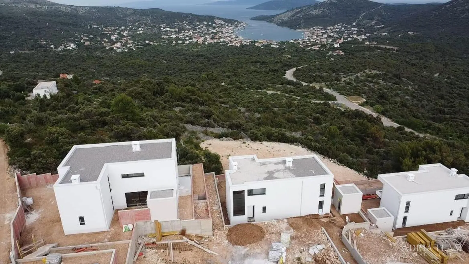 luksuzne vile s otvorenim pogledom na more, vinišće - marina - slika 4
