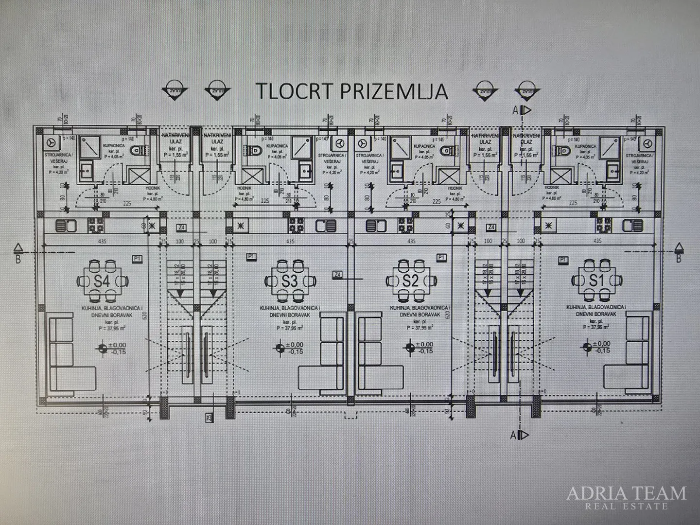 kuće u nizu potpuno namještene - privlaka - slika 22