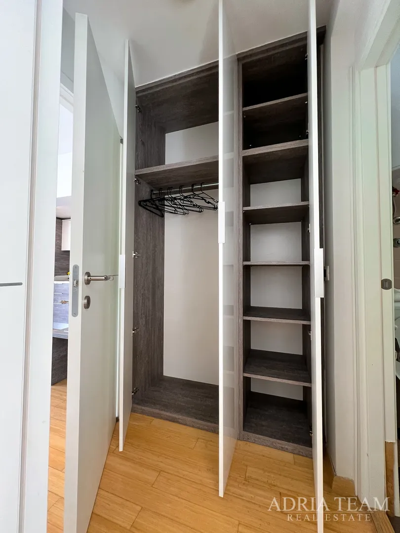 apartman s dvije terase, drugi red do mora - petrčane - slika 8