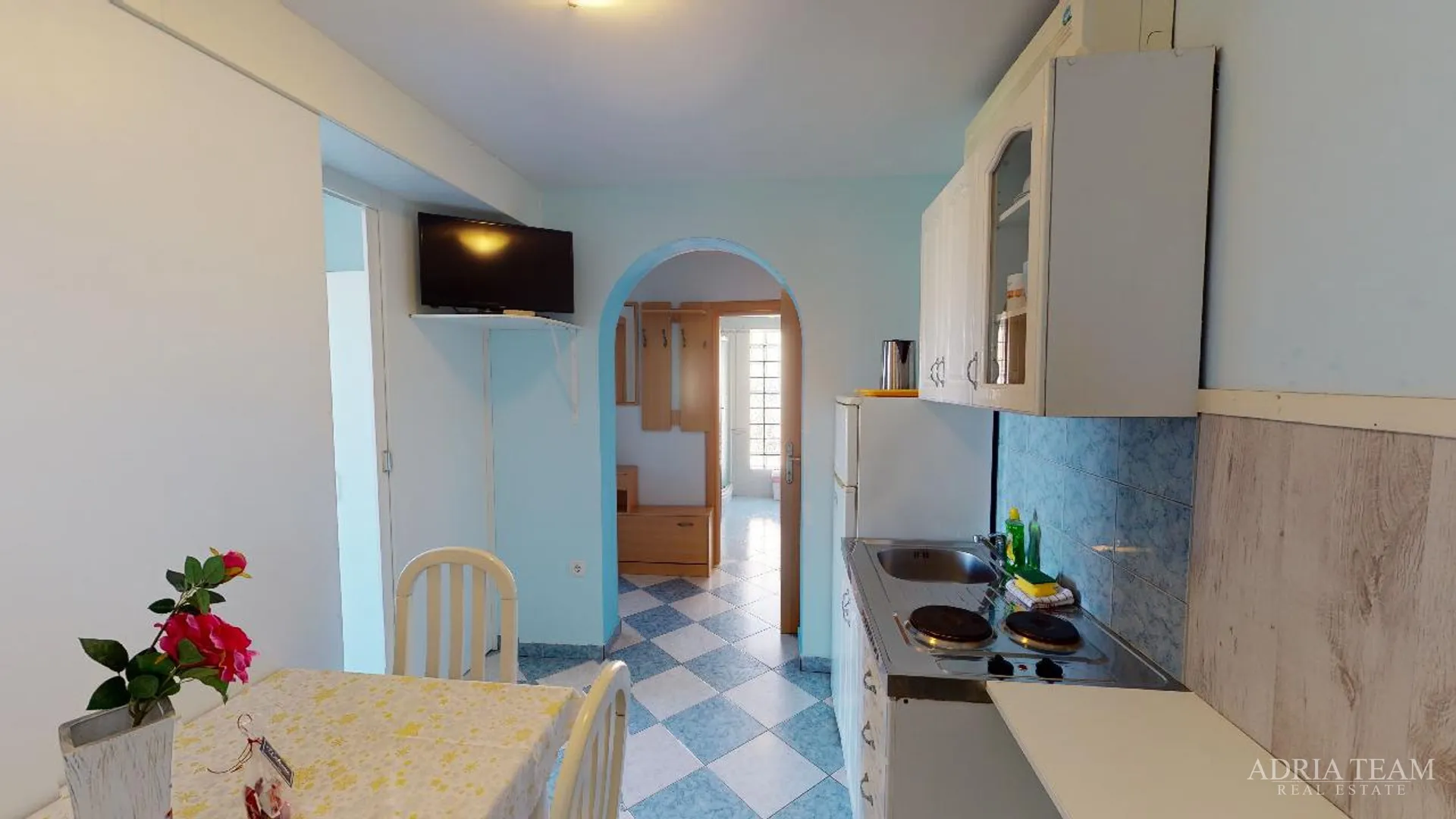 hotel s konobom i krovnom terasom, 1. red do mora - sukošan - slika 79