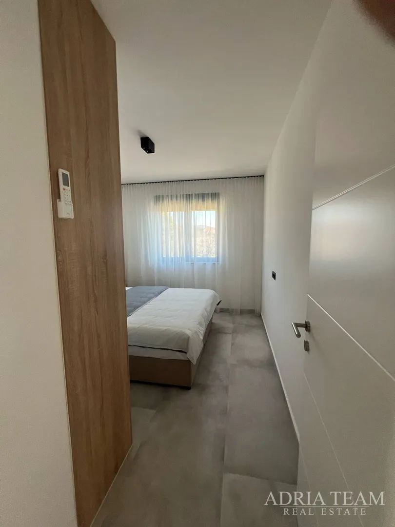 apartmani u novogradnji s otvorenim pogledom na more, maslenica - slika 11