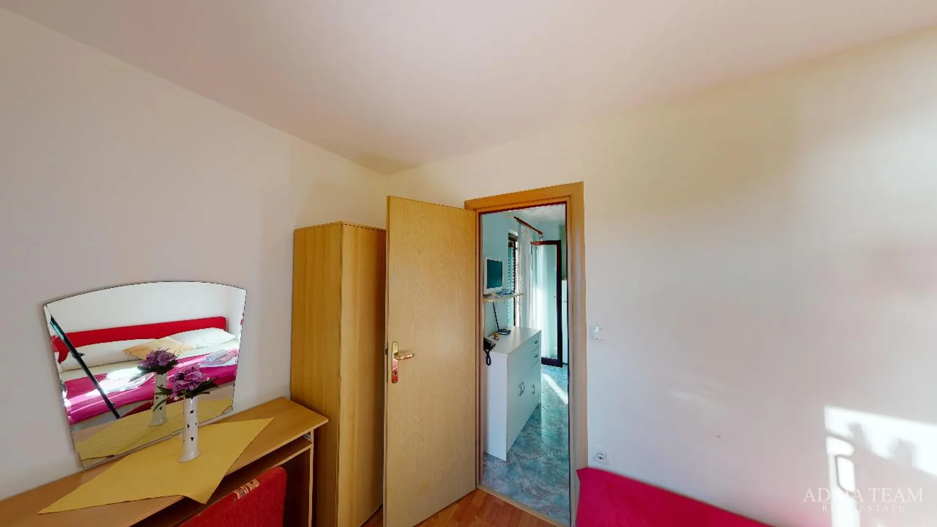 hotel s konobom i krovnom terasom, 1. red do mora - sukošan - slika 65