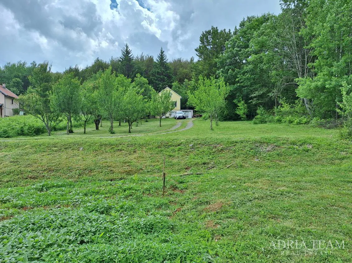 kuća za odmor u parku velebit – štikada (3 km od gračaca) - slika 2