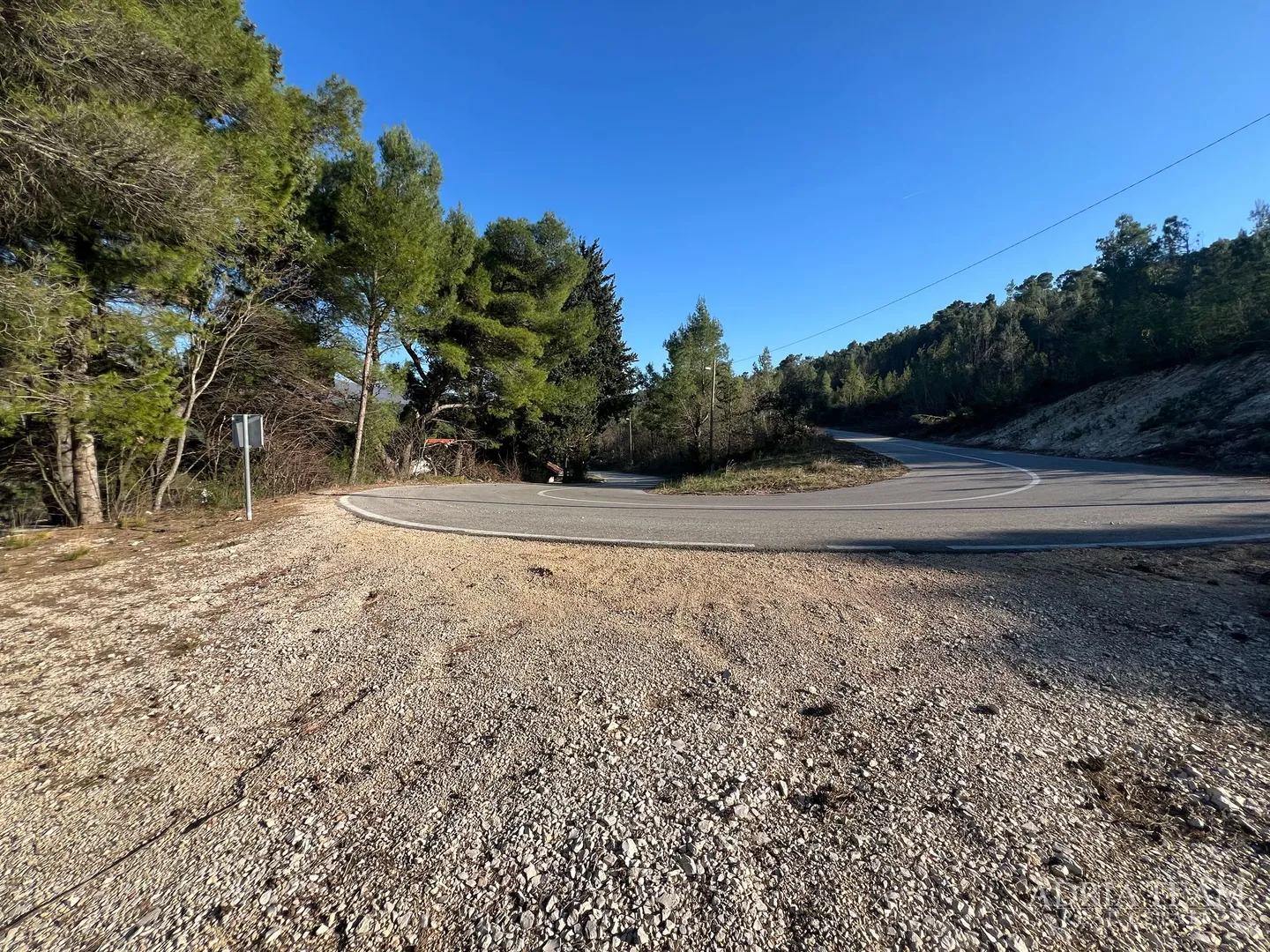 kuća s tri stambene jedinice, pogled na more i velebit - donji karin - slika 96