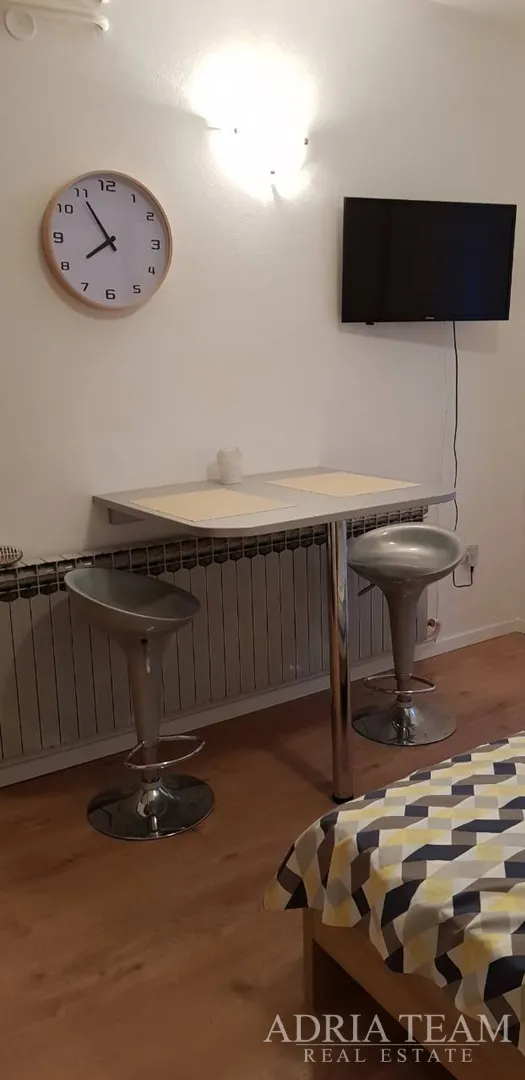 apartmanska kuća 100 m od mora, odlična lokacija - novalja, pag - slika 61
