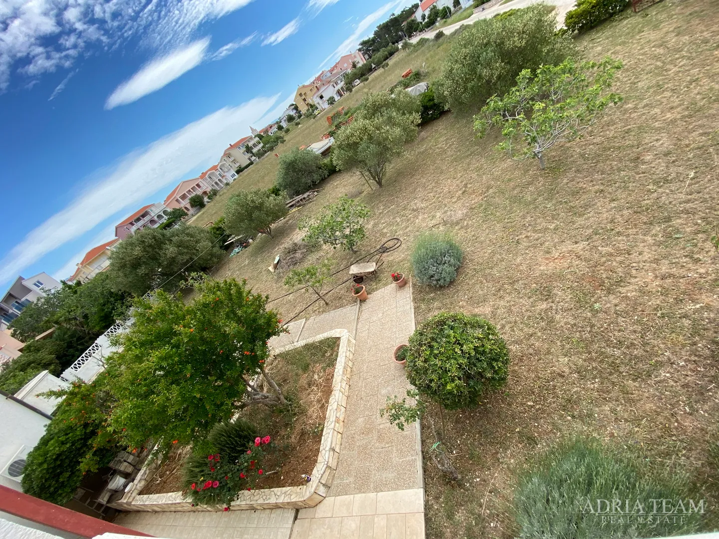 apartmanska kuća sa 6 apartmana, 70 m od mora, pag - povljana - slika 21