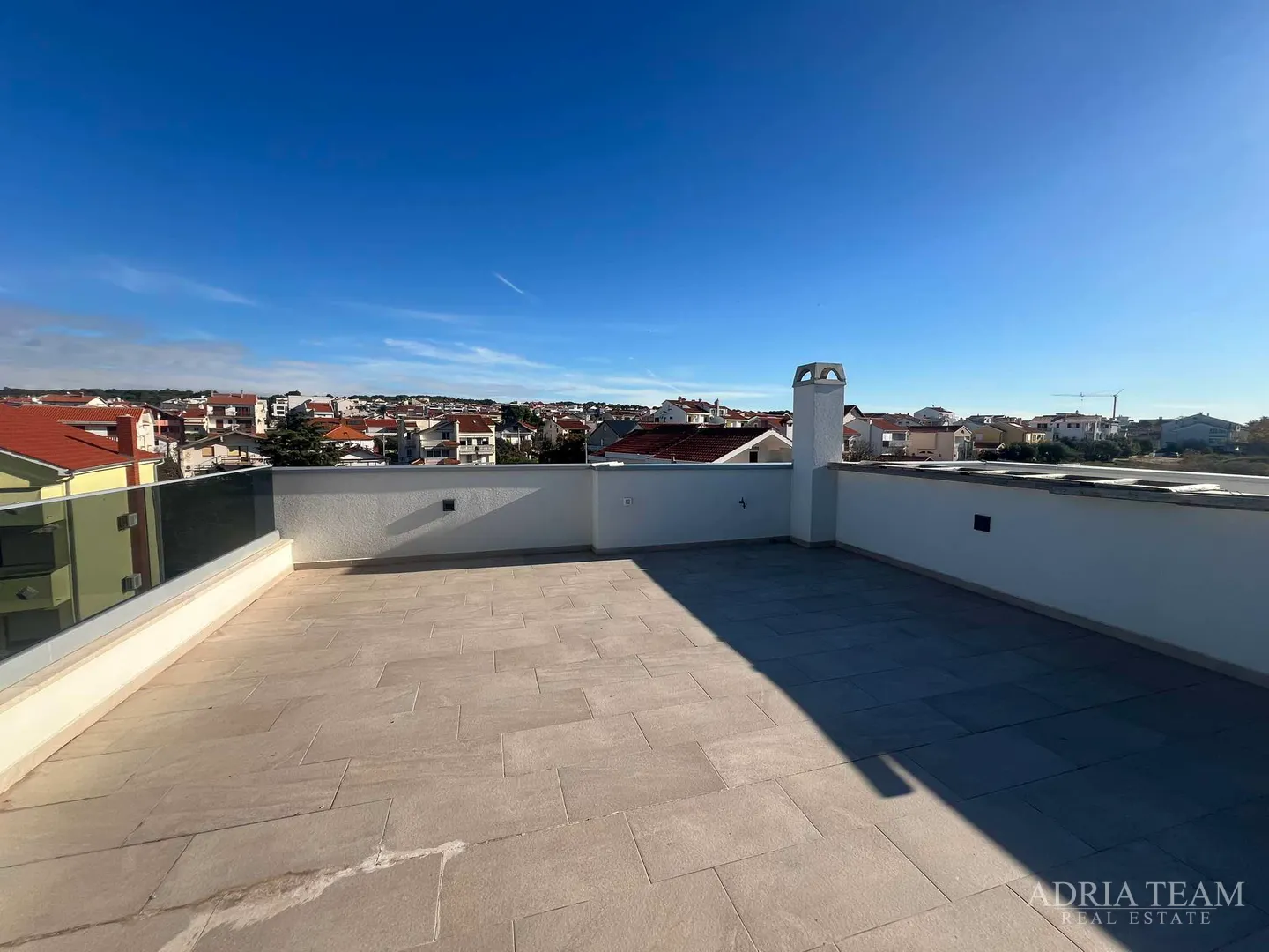 apartman u stambenoj zgradi, 80 m od mora - diklo, zadar posebna ljetna akcija! - slika 15