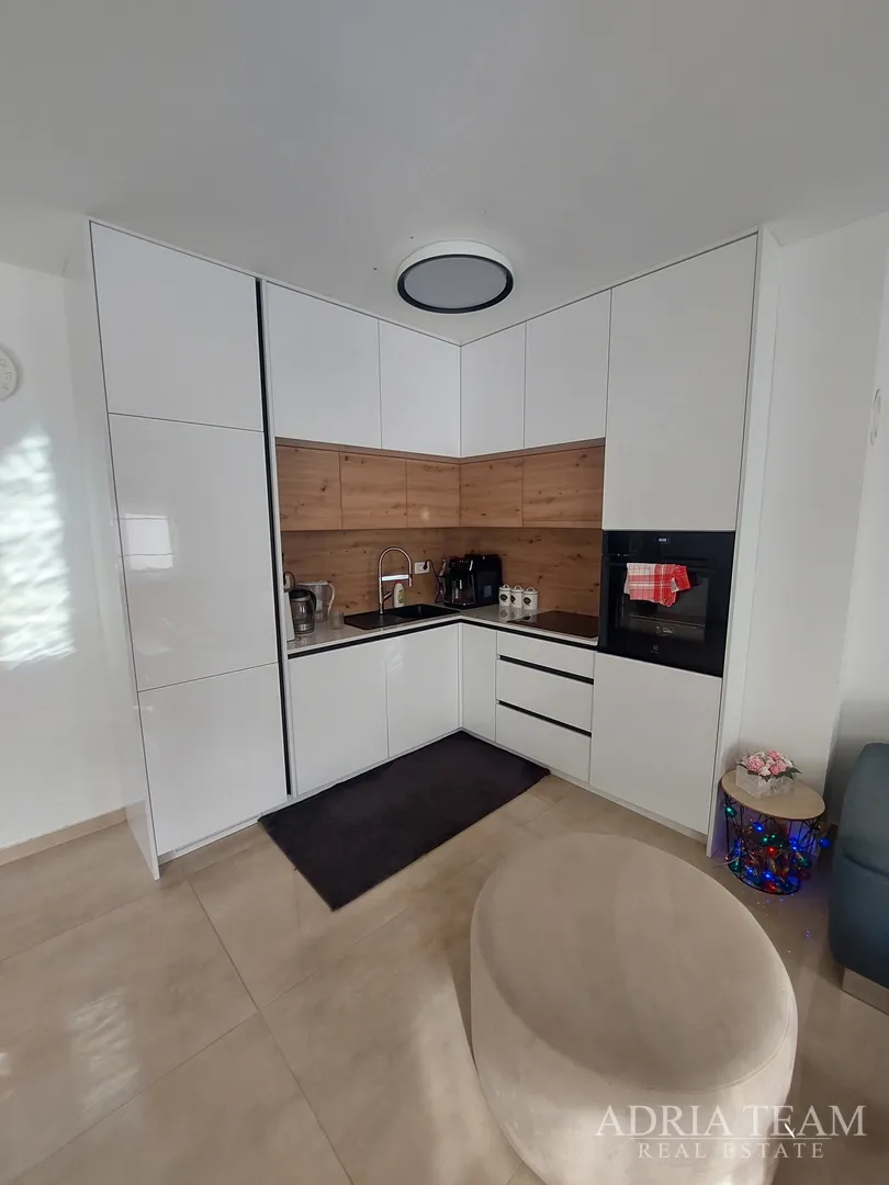 apartman u stambenoj zgradi, 80 m od mora - diklo, zadar posebna ljetna akcija! - slika 69
