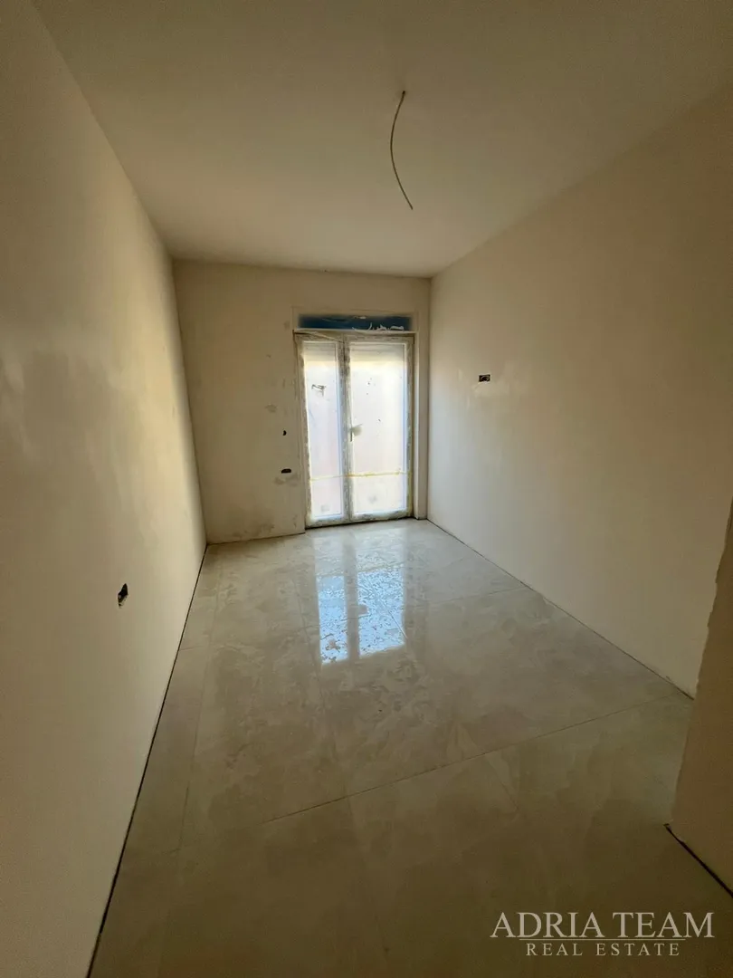 apartmani u novogradnji udaljeni 200 m od mora - seline - slika 38